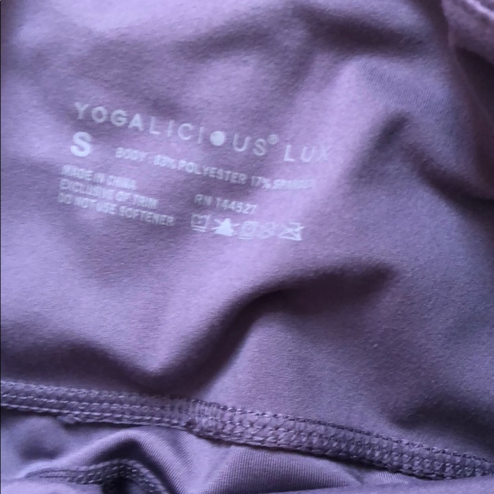 LEGGINGS - Picture 2 of 3